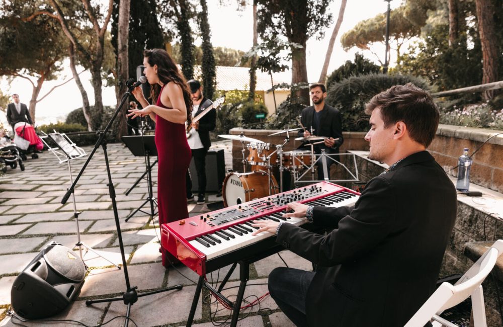 banda en aperitivo